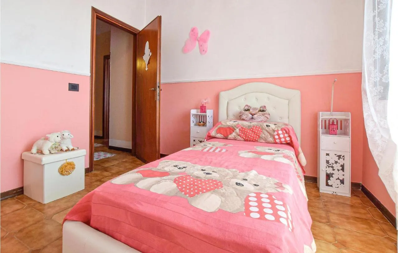 Nyaraló 3 Bedroom Awesome Home In Pietrasanta Olaszország