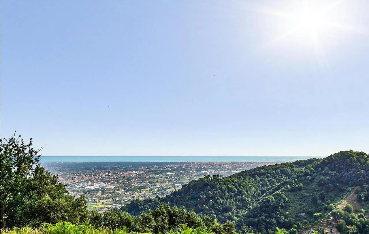 3 Bedroom Awesome Home In Pietrasanta