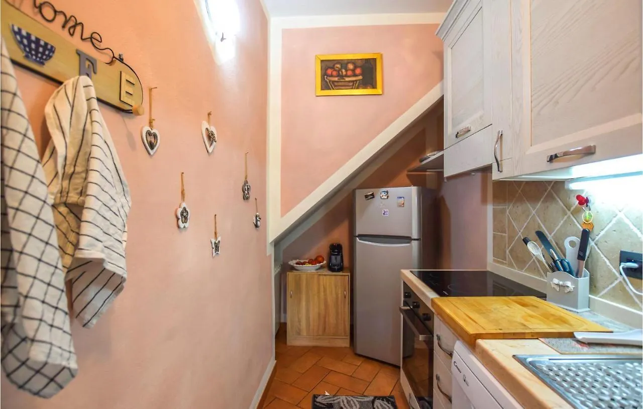 Nyaraló 3 Bedroom Awesome Home In Pietrasanta