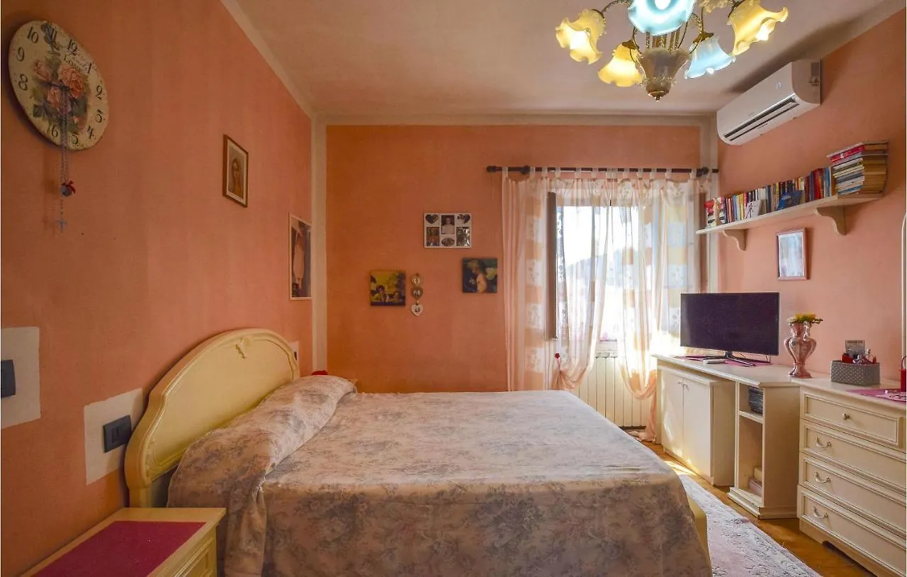 3 Bedroom Awesome Home In Pietrasanta